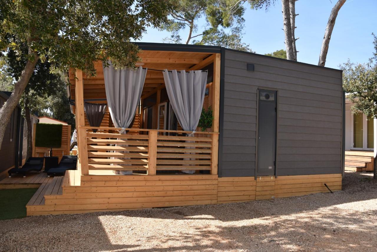 Mobile Home GAPI Camp Soline Biograd Na Moru Esterno foto